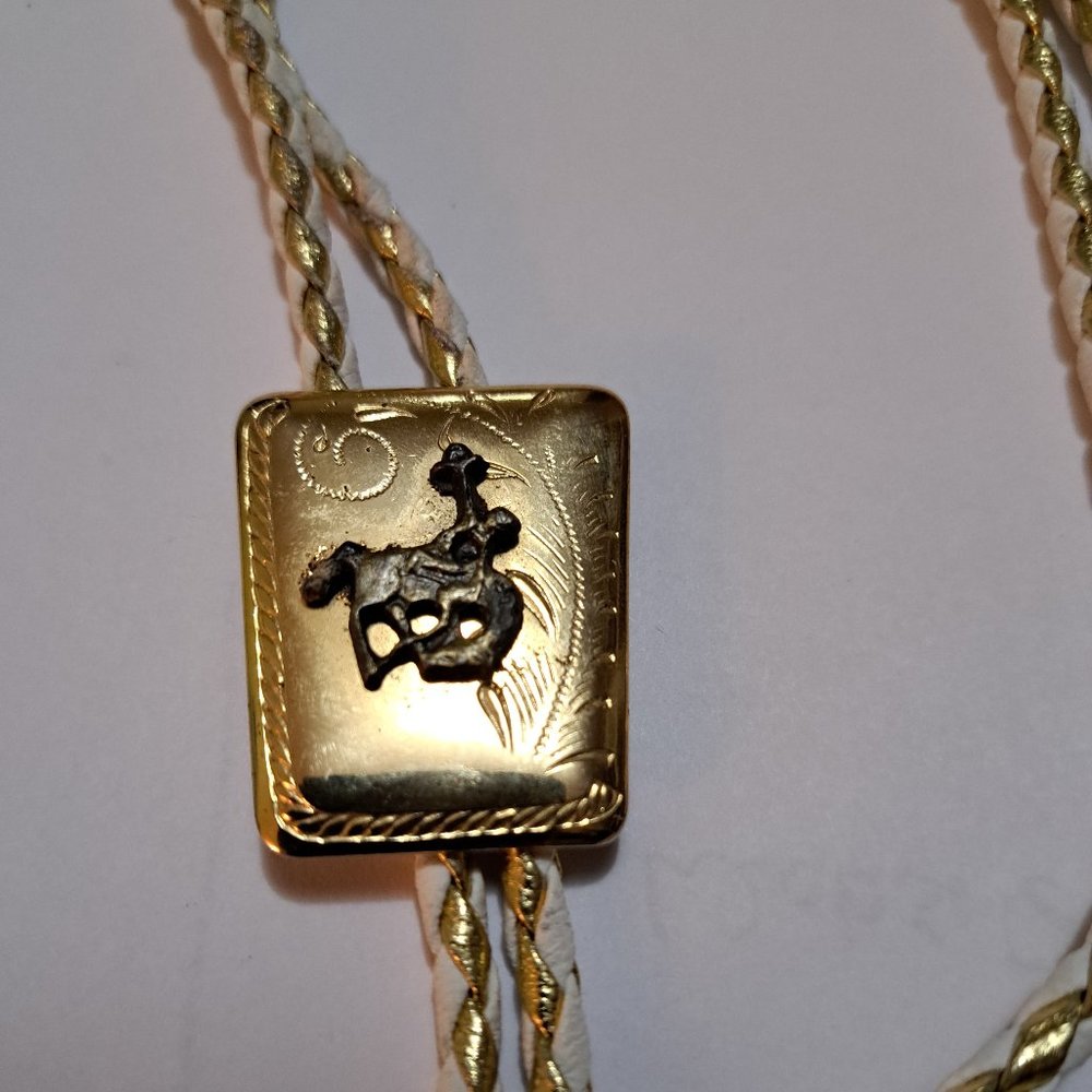 Western Bolo Tie